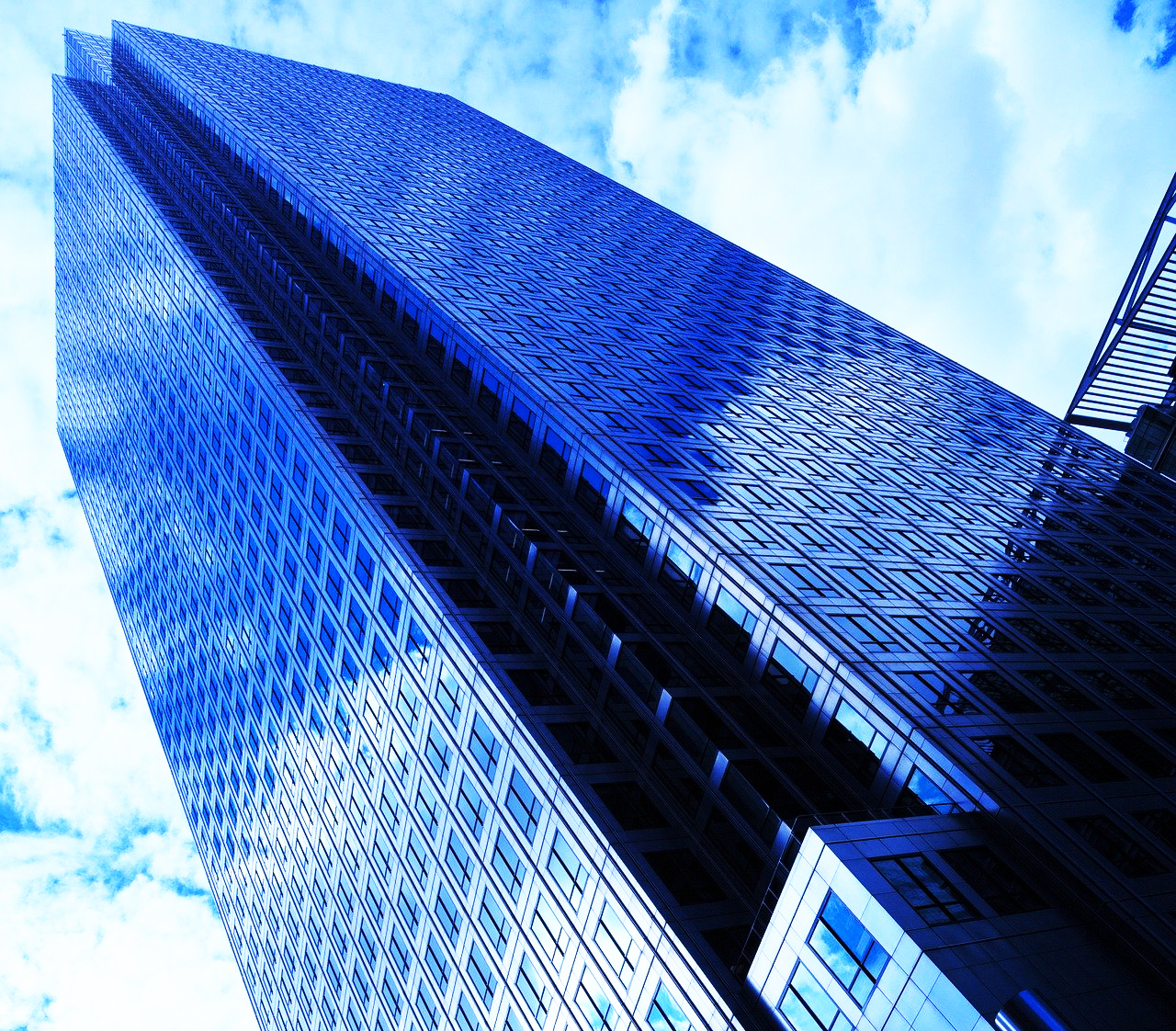 architecture-22231_1920 복사.jpg